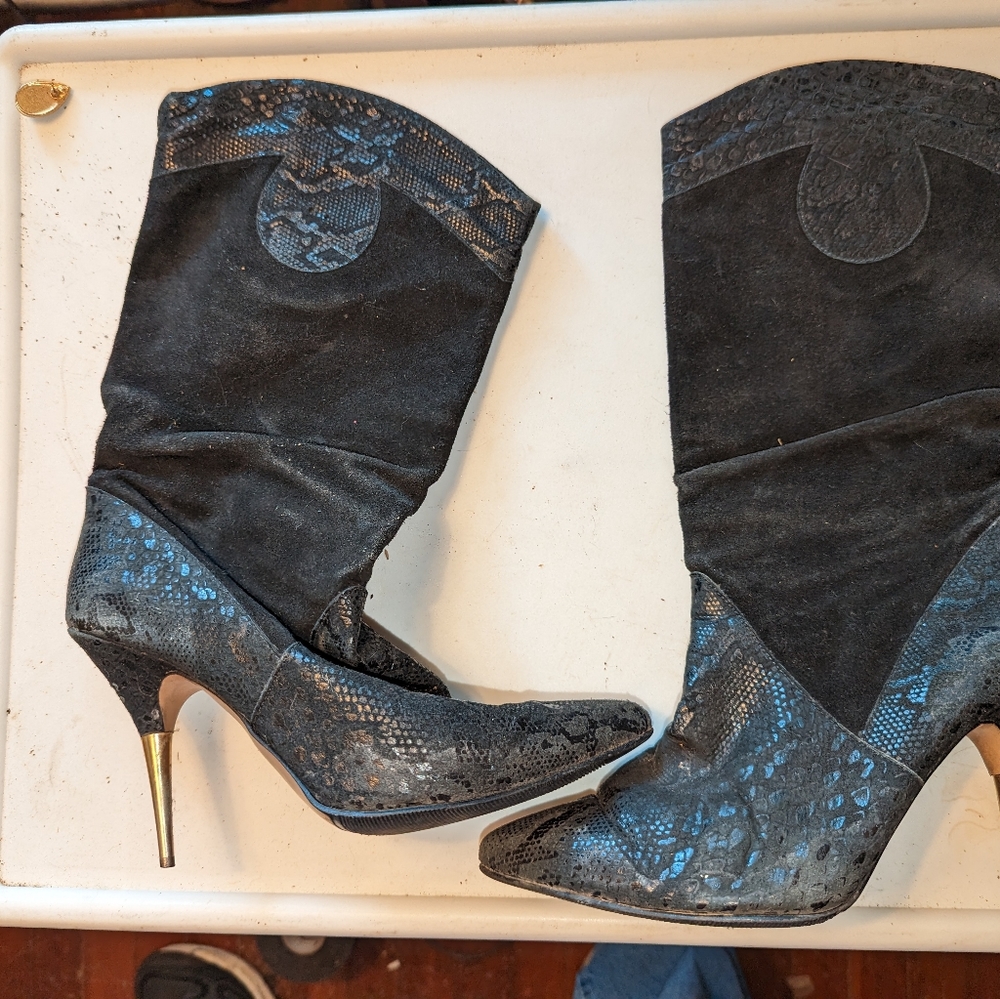 Size 8 metal spike boots